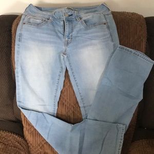 American Eagle jeans size 6
